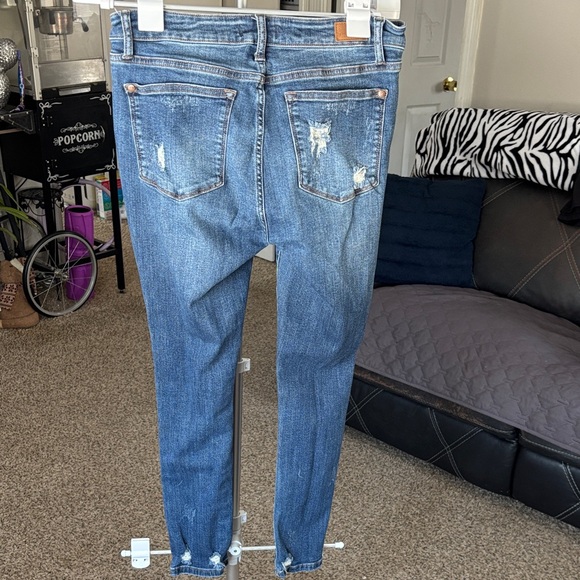 Judy Blue Distressed Denim Skinny Jeans - Picture 4 of 4